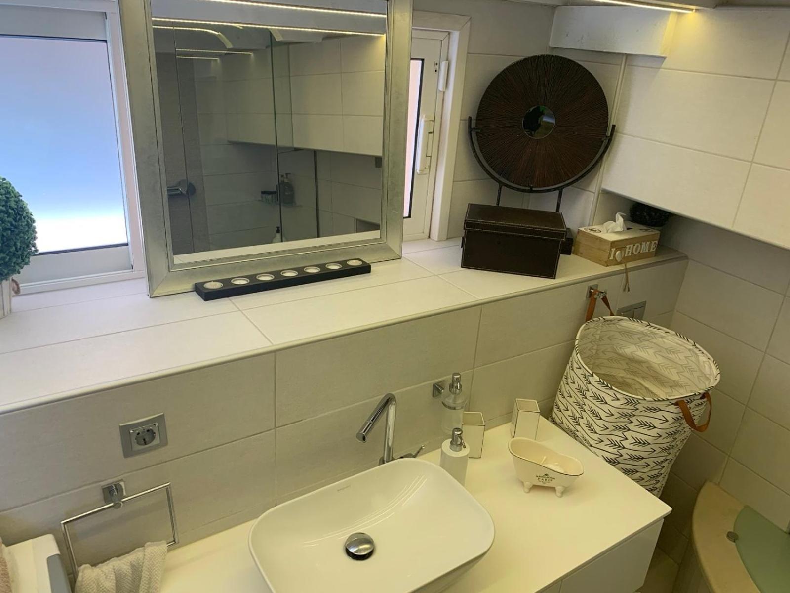 Anemomilos Jacuzzi Suite Corfu  Exteriör bild