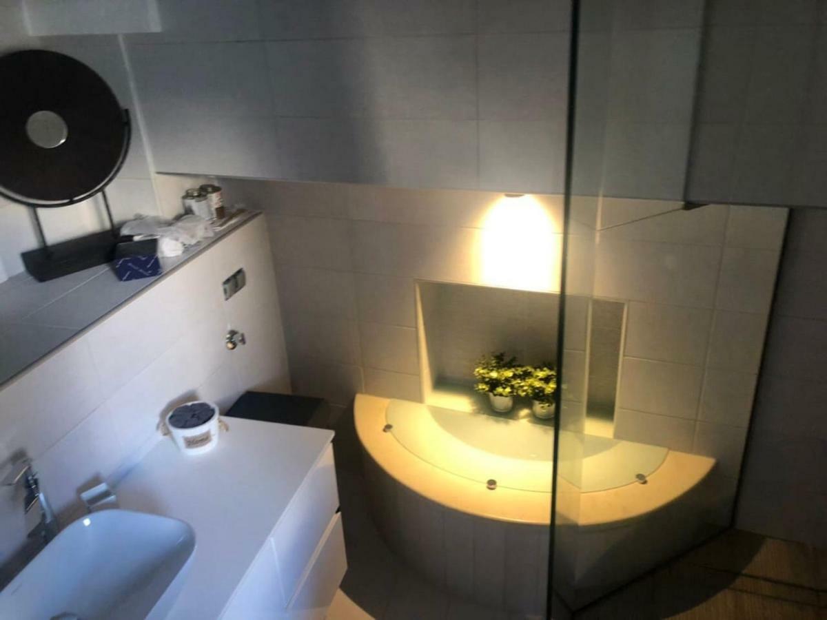 Anemomilos Jacuzzi Suite Corfu  Exteriör bild