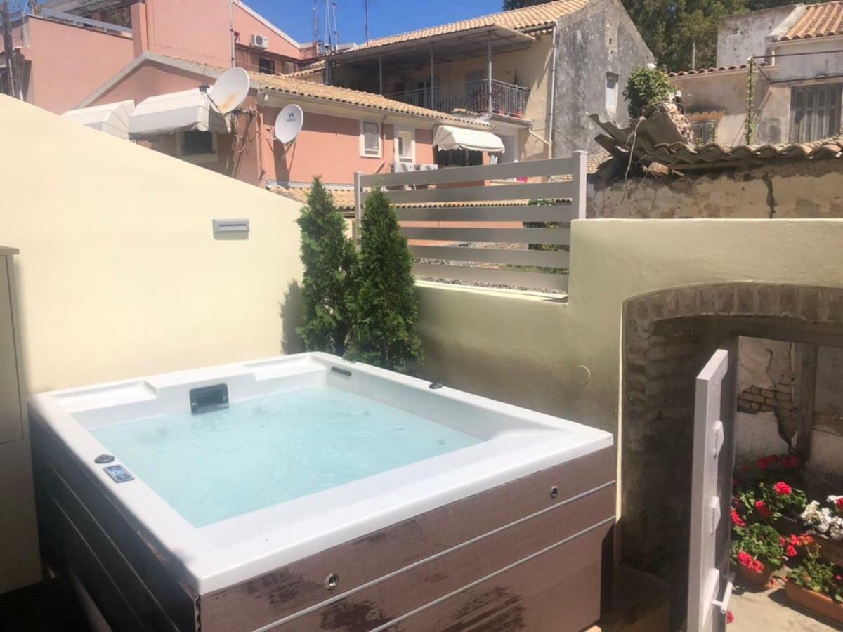 Anemomilos Jacuzzi Suite Corfu  Exteriör bild