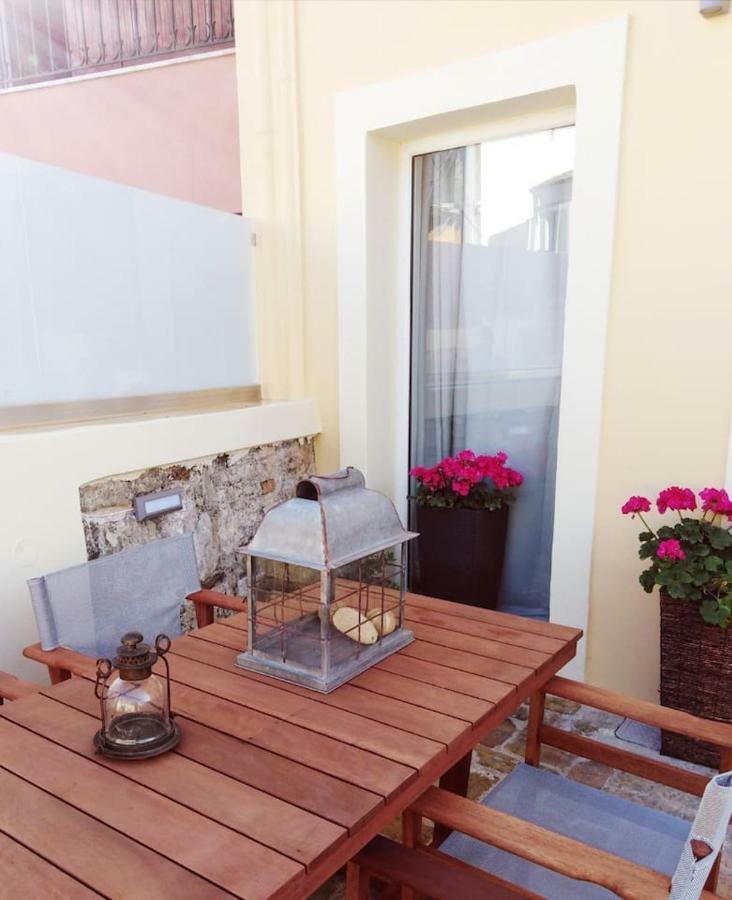 Anemomilos Jacuzzi Suite Corfu  Exteriör bild